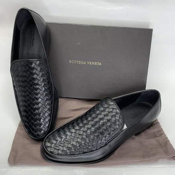 BOTTEGA VENETA BLACK WOVEN LEATHER LOAFERS main image 6